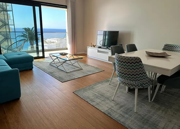 Ines Seaview * Funchal (Madeira)