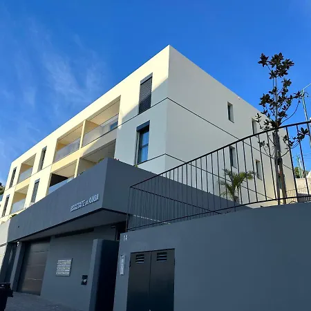 Ines Seaview פונשל