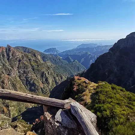 Ines Seaview Фуншал